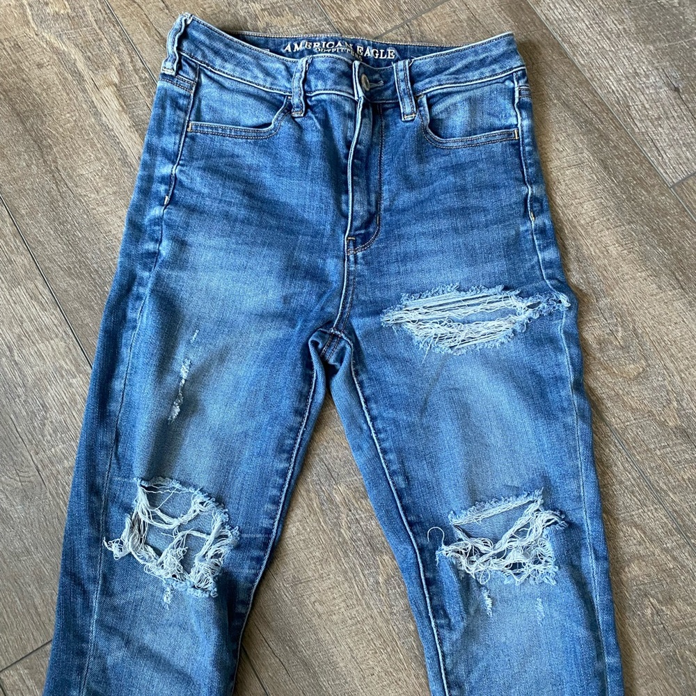 American Eagle skinny jeans